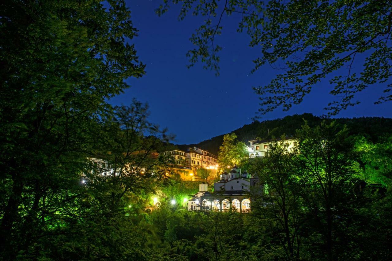 Hotel Manastir Sv. Joakim Osogovski Kriva Palanka Exterior photo